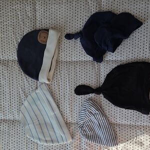 Set Of 5 Newborn Beanies